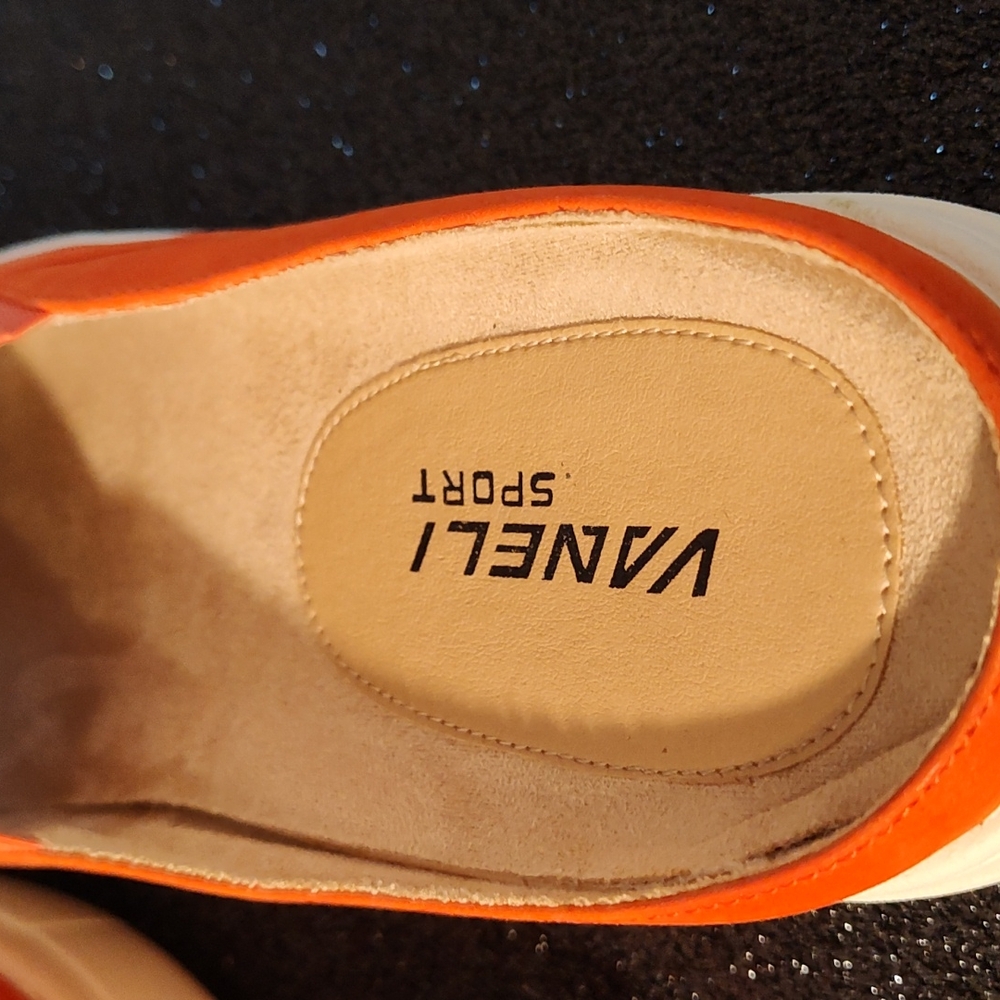 Van Eli Sport Mules - Picture 6 of 6